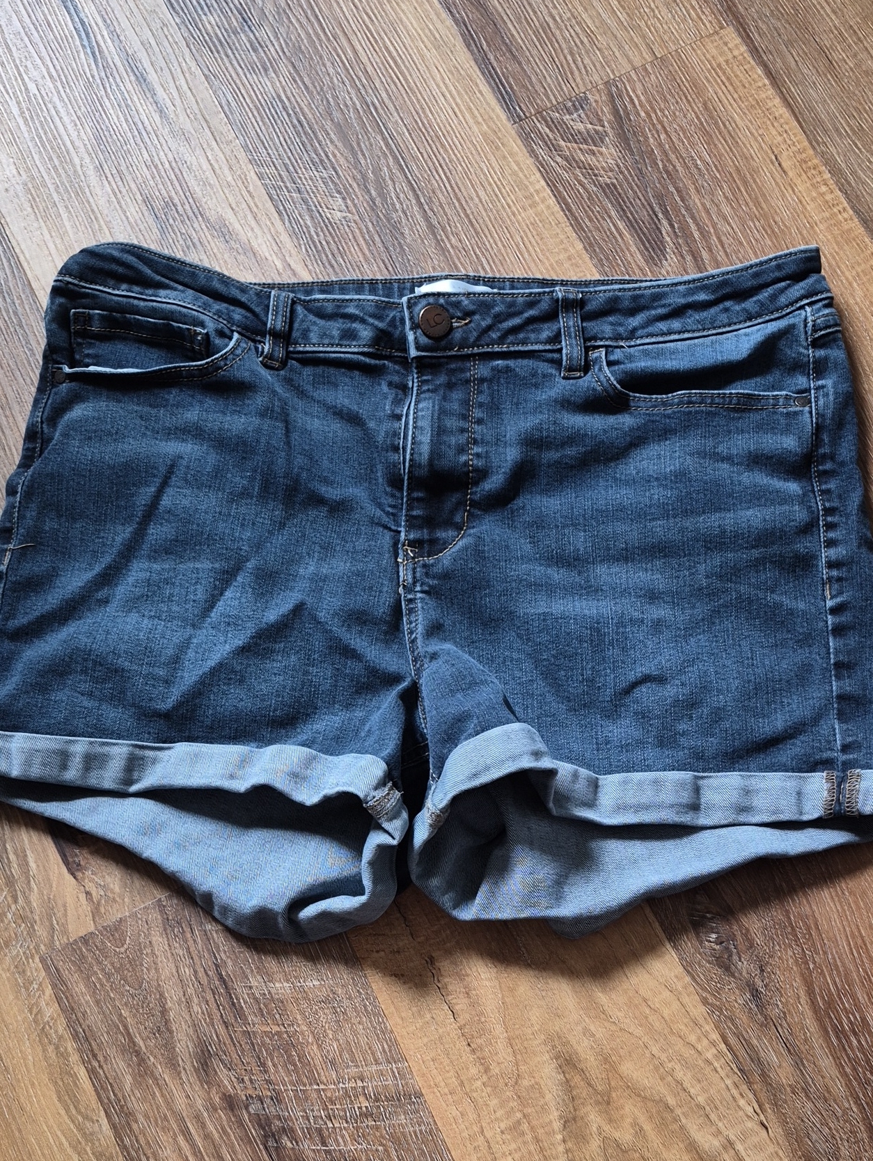Lc Lauren Conrad Cuffed Denim Jean Shorts Medium Wash Size 16 / 33